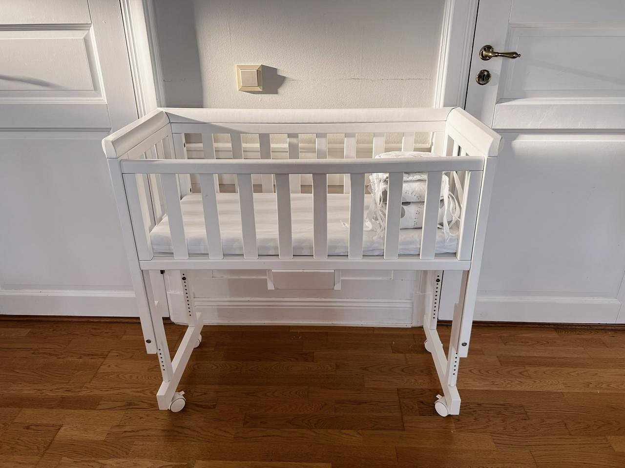 image of Troll Bedside Crib med ti - 