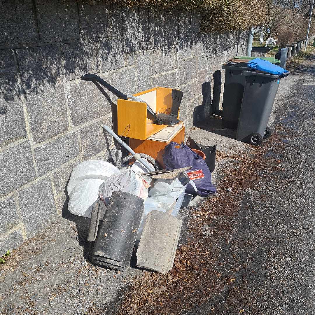 image of Mixed trash - Danderyd