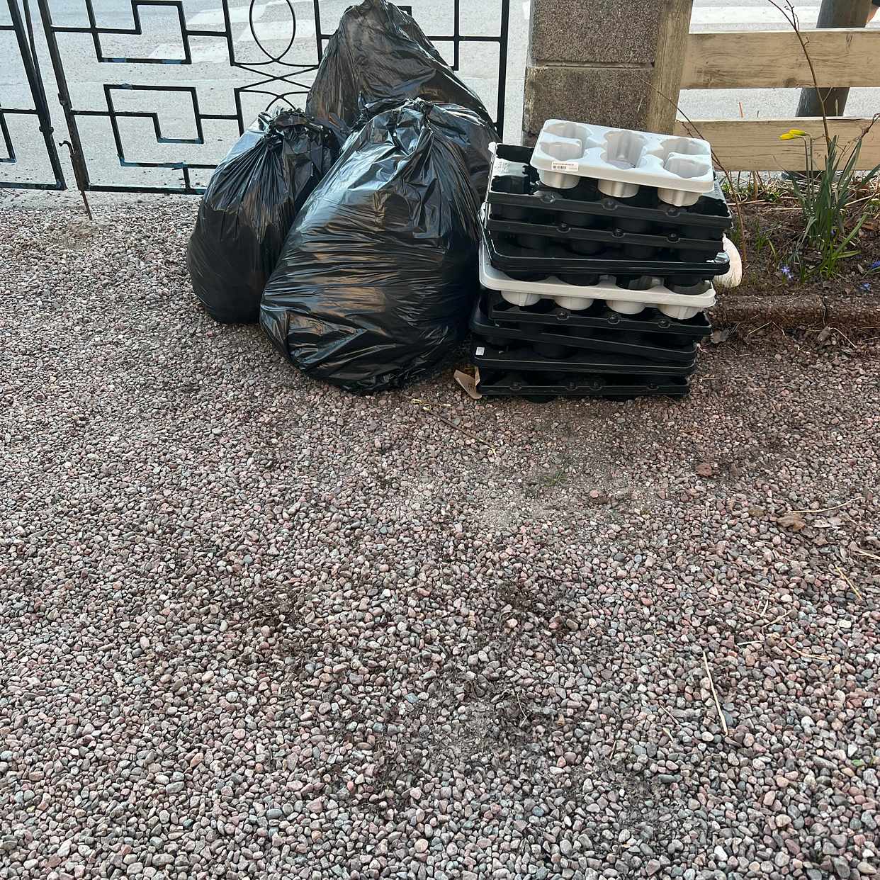 image of 4säckar ej tunga - Enskede-Årsta-Vantörs