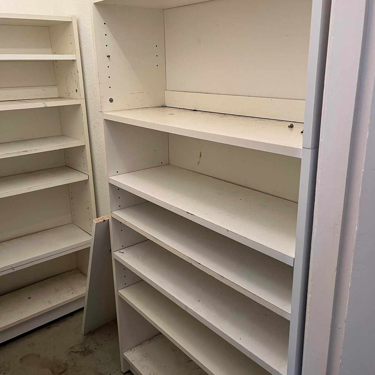 image of Regale/Schrank Entsorgung - Tempelhof-Schöneberg
