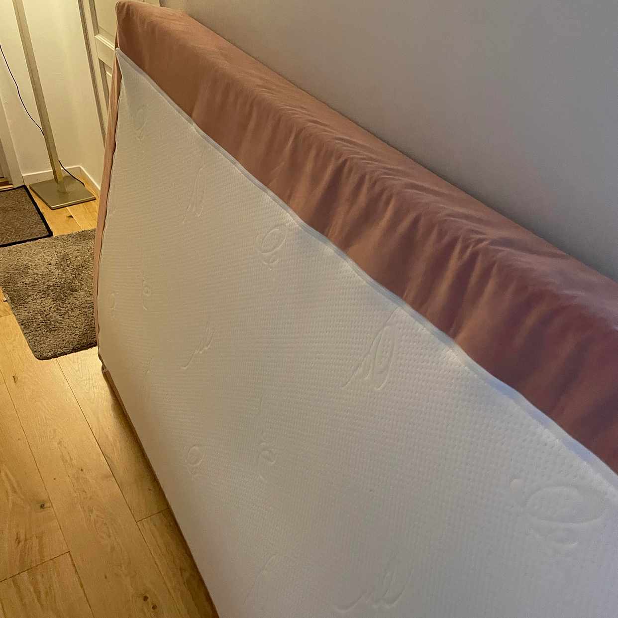 image of flytt av säng - 