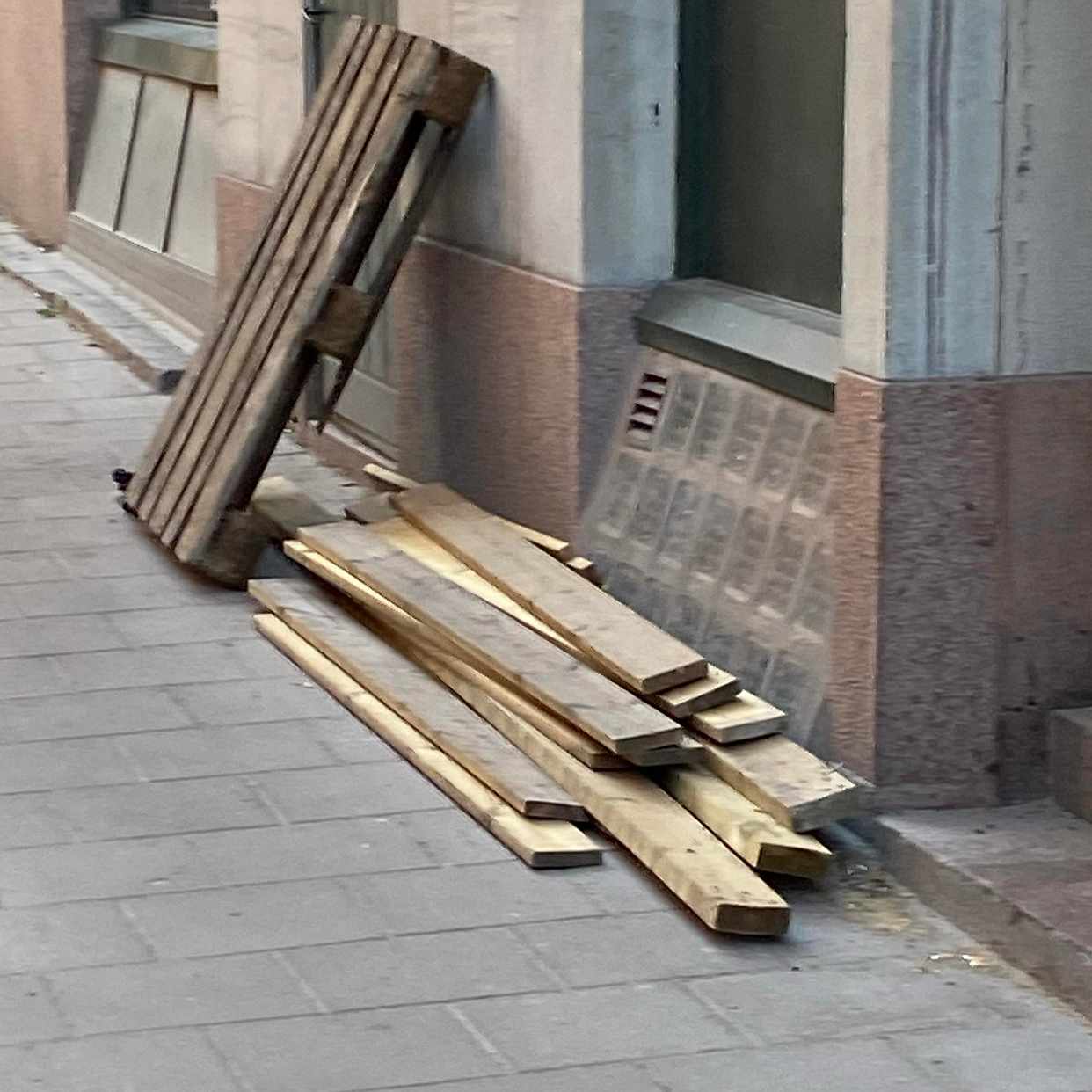 image of Wood to be taken away - Stockholm City