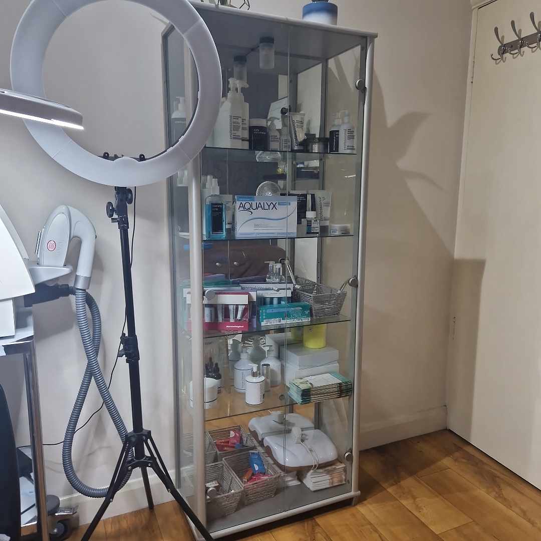image of Glass cabinet  - 