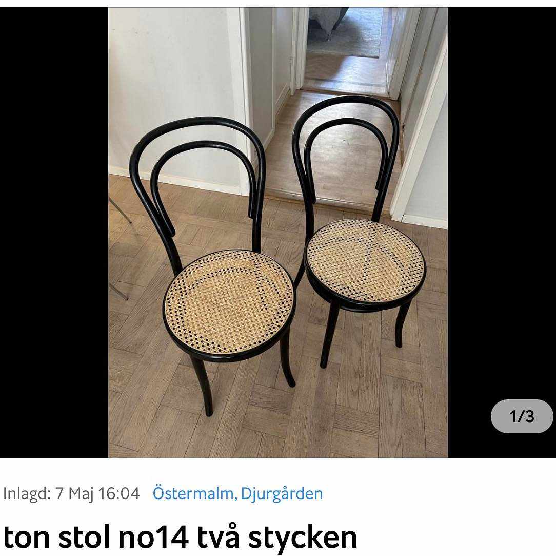 image of Två lätta stolar - 