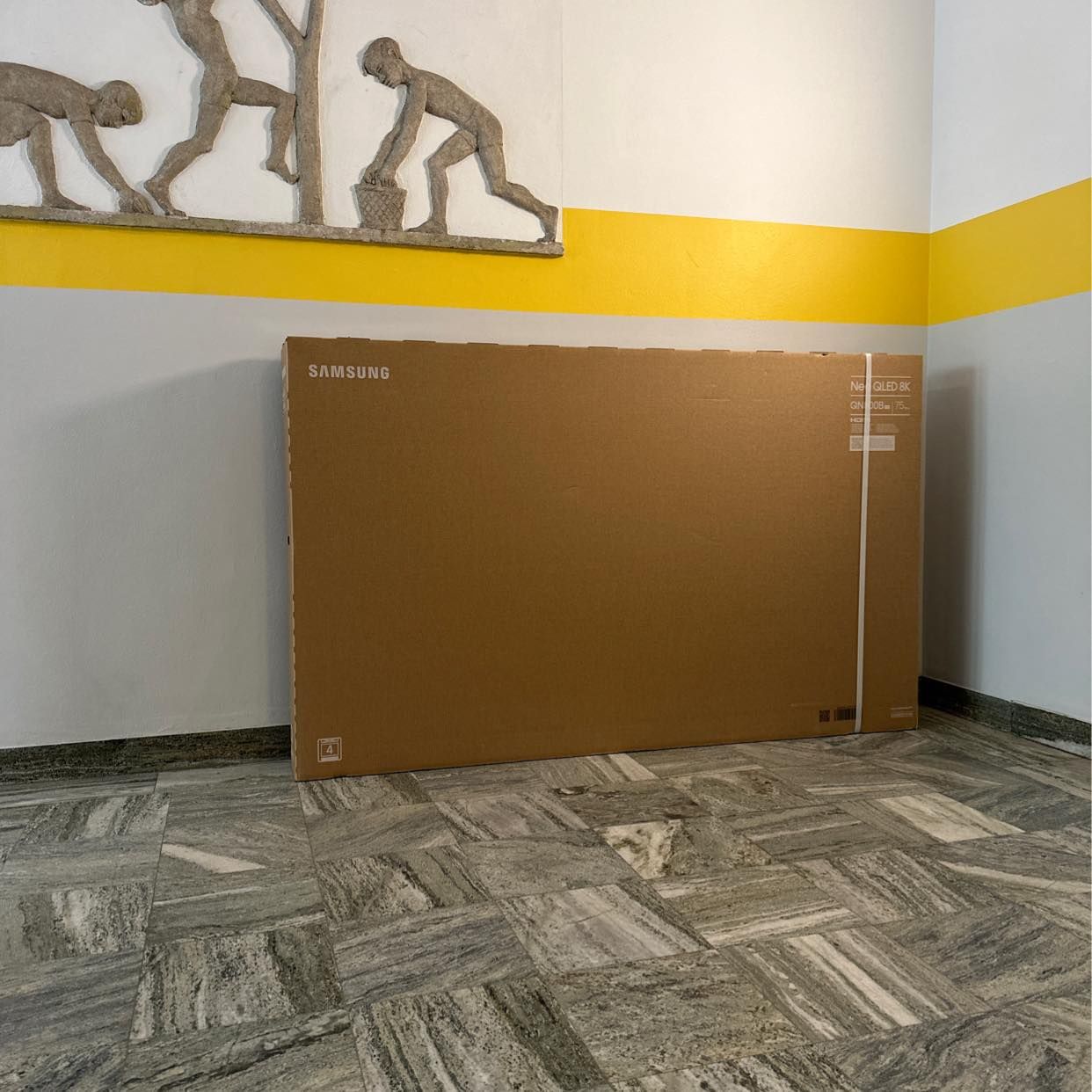 image of Pickup tv 5th floor - 
