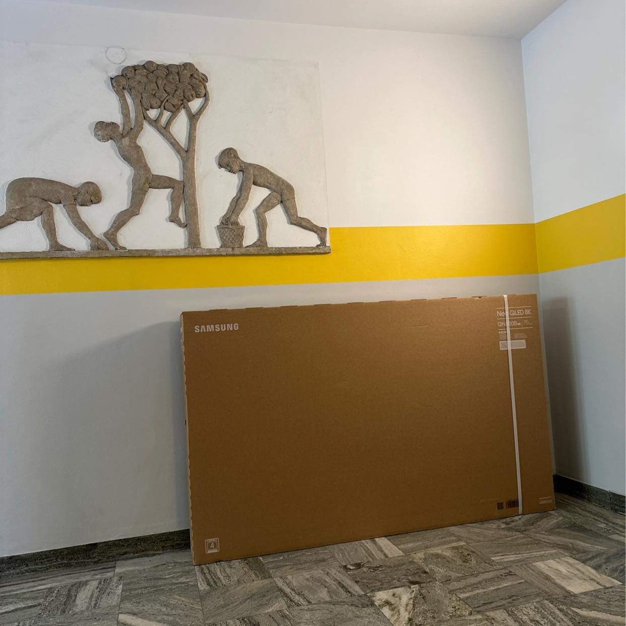 image of Pickup tv 5th floor - 