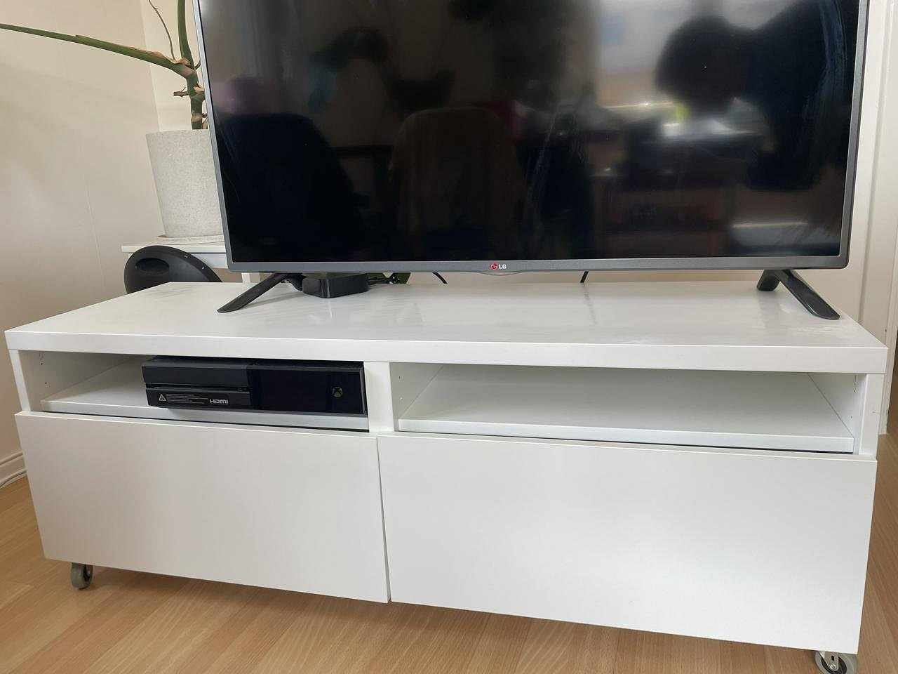 image of Tv-bänk/möbel  - 