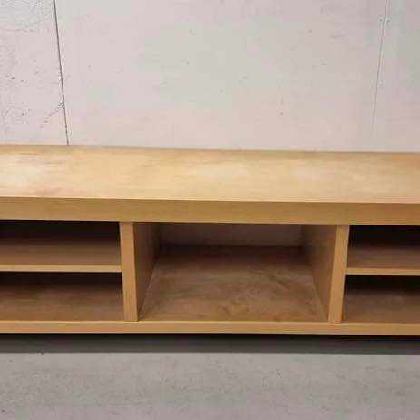 image of Move a tv table - 