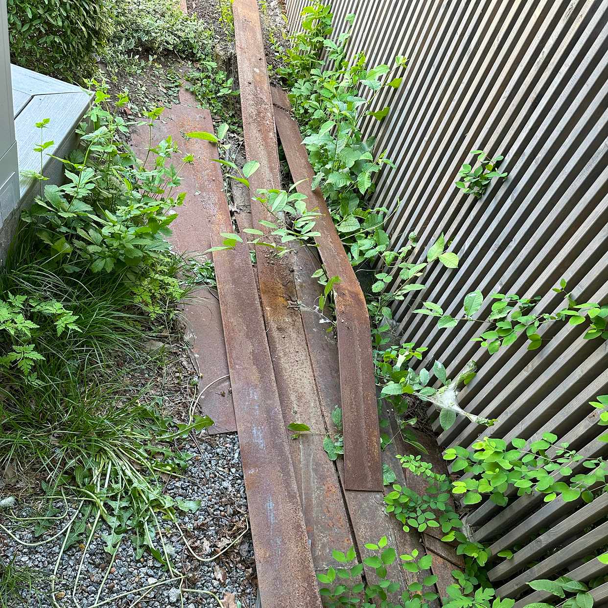 image of Wood/Planks + Metal - Lidingö