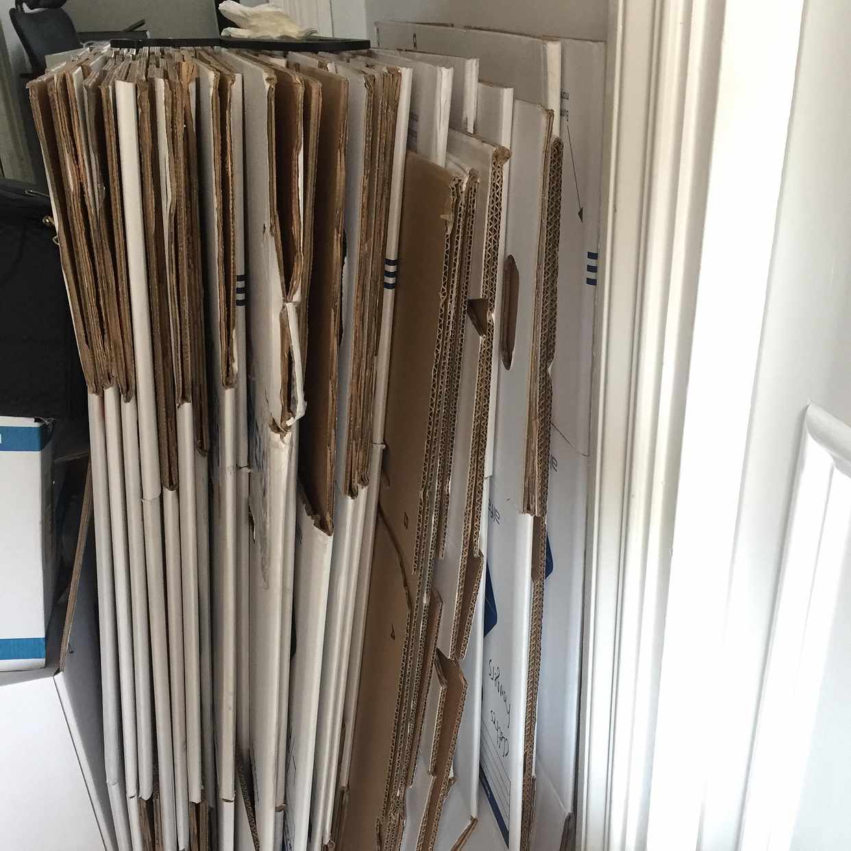 image of 40 Moving cardboard boxes - Kensington And Chelsea
