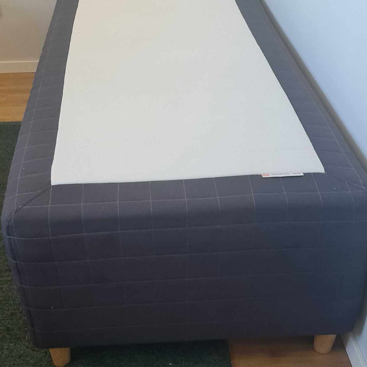 image of Ikea säng 80x200 - Stockholm