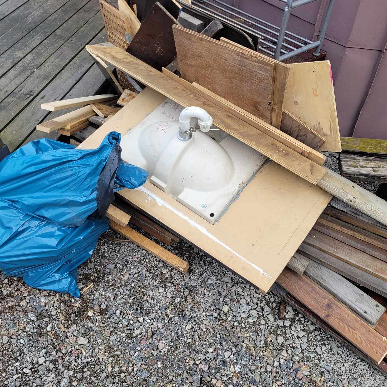 image of Wood and a sink - Stockholm
