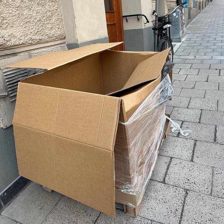 image of Cardboard box - Norrmalm