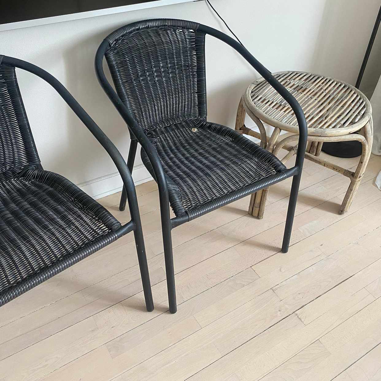image of Gratis balkongmöbler - Johanneshov