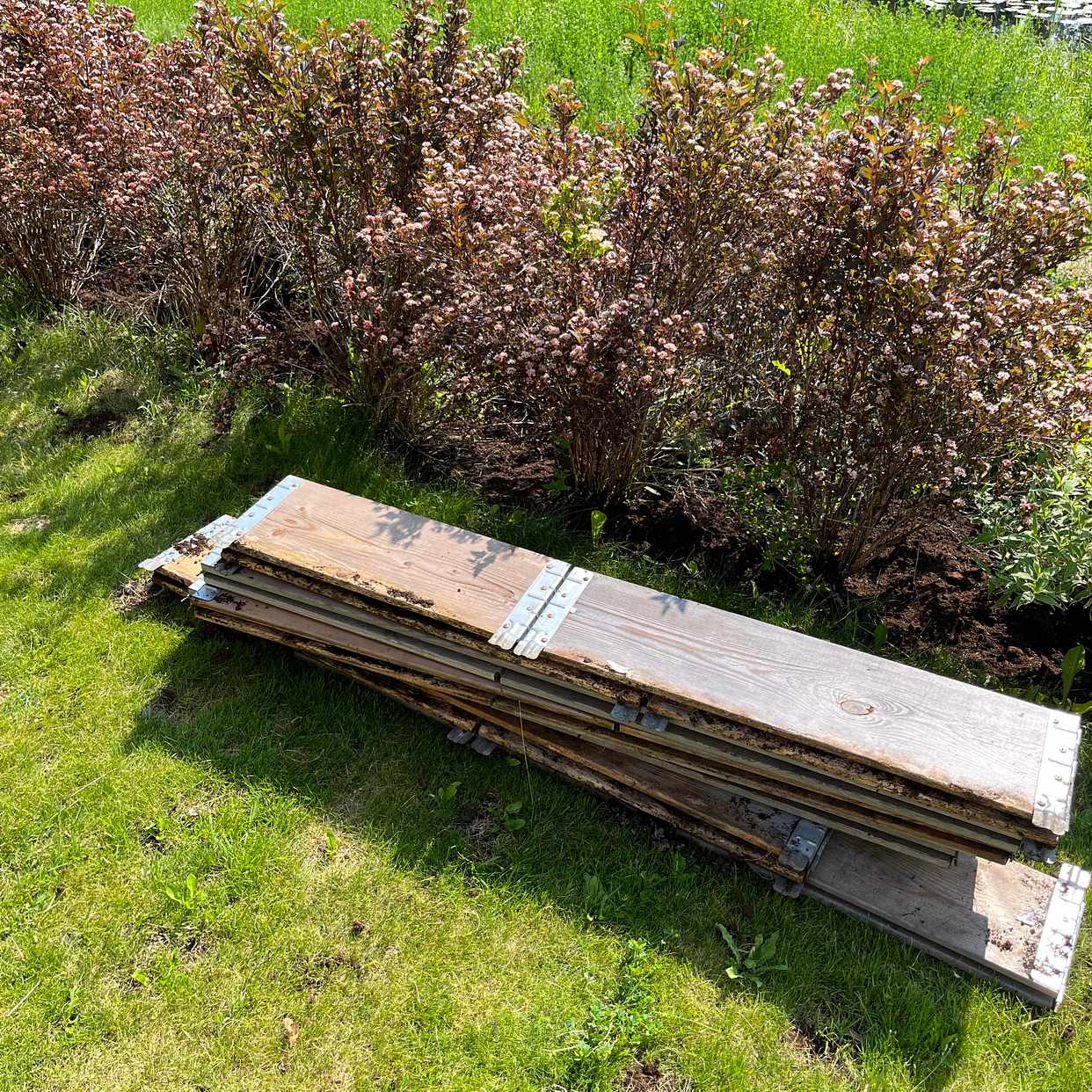 image of Wooden boxes for plants - Sundbyberg