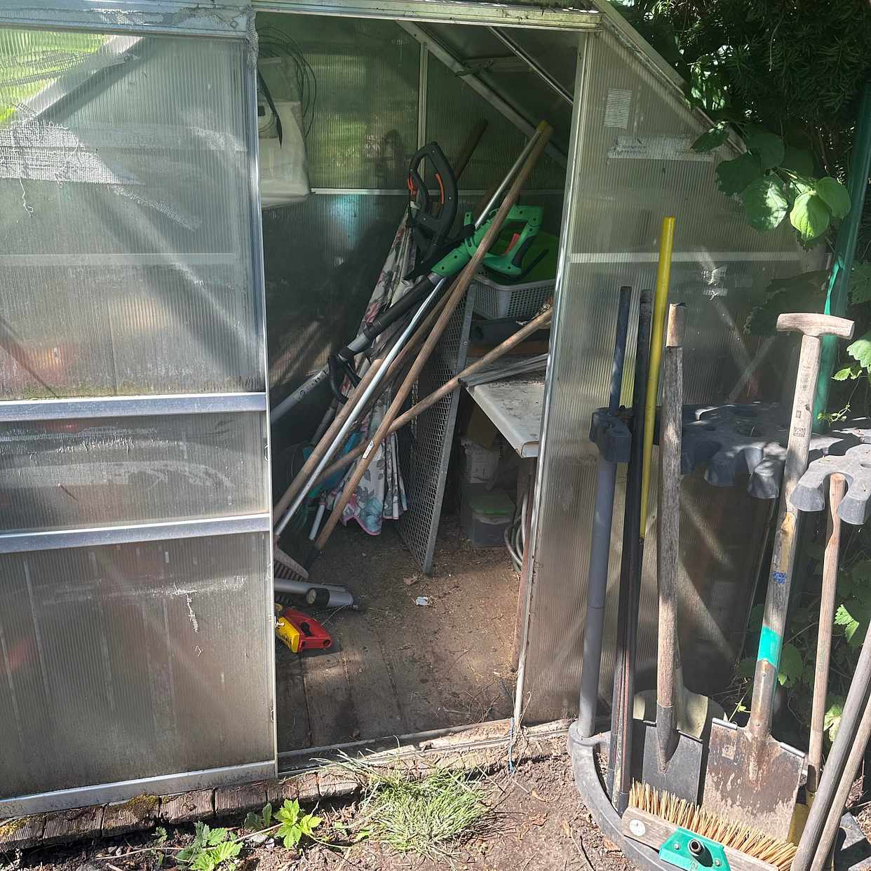 image of Garten wird geräumt - Berlin