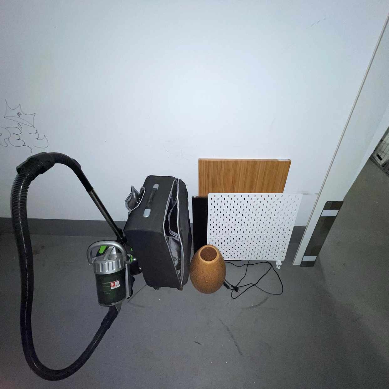 image of Sachen zur Entsorgung - Mitte