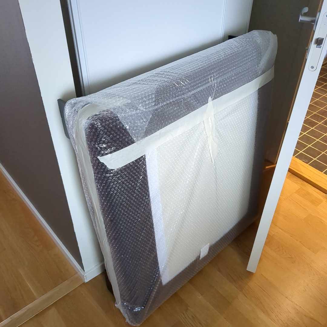 image of Flytta säng + flyttlådor - 