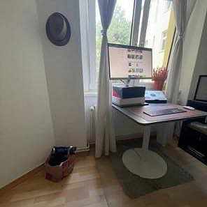 image of Take away the office desk - City Centre