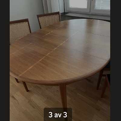 image of Bord och 8 stolar - 