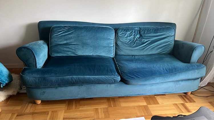 image of Soffa 240 cm lång  - 