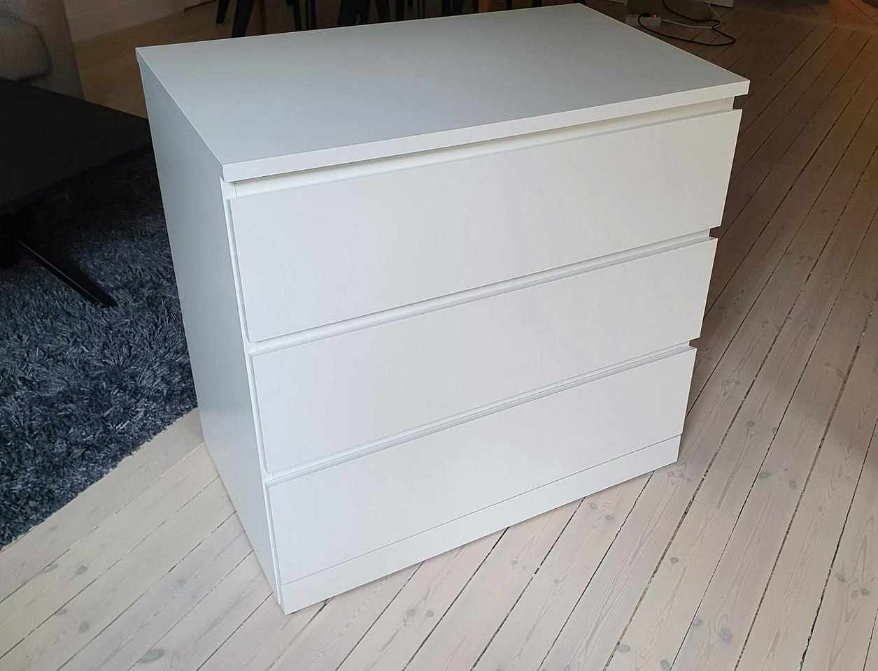 image of IKEA Malm Byrå 80x78x48 - 