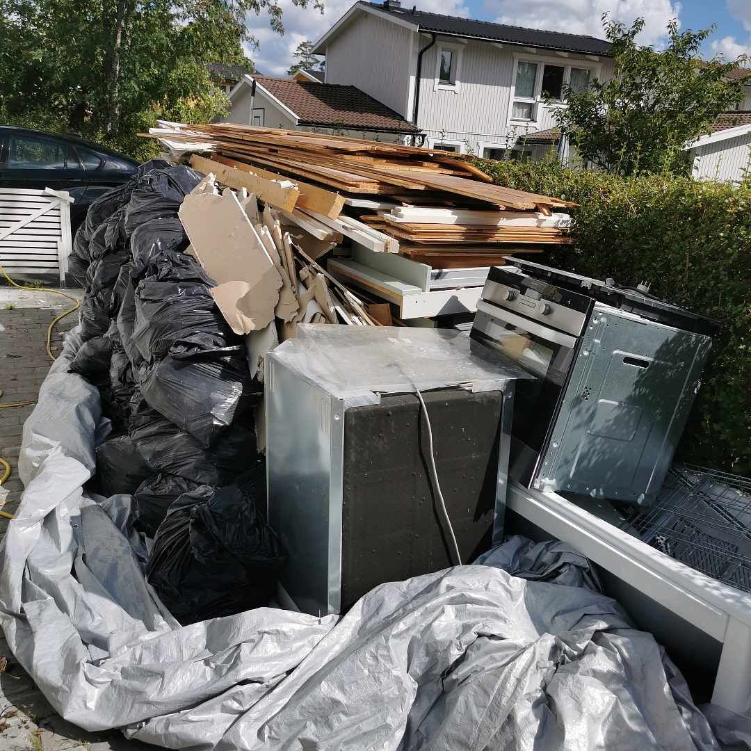 image of construction waste - Täby