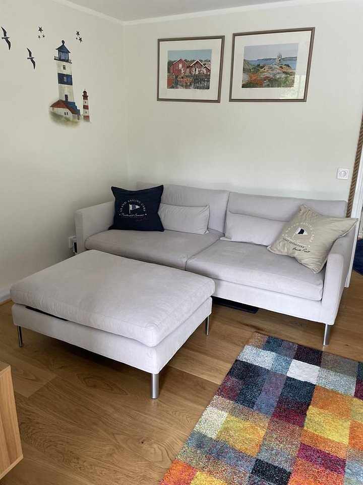 image of Beige Italiensk Soffa och - 