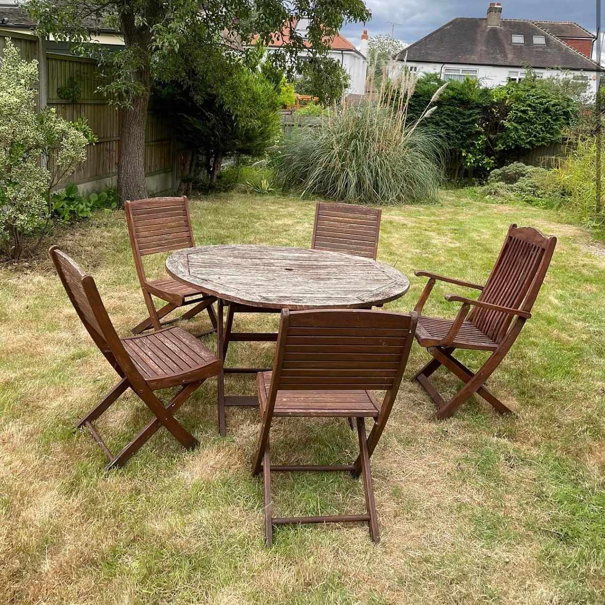 image of Garden furniture to be co - 