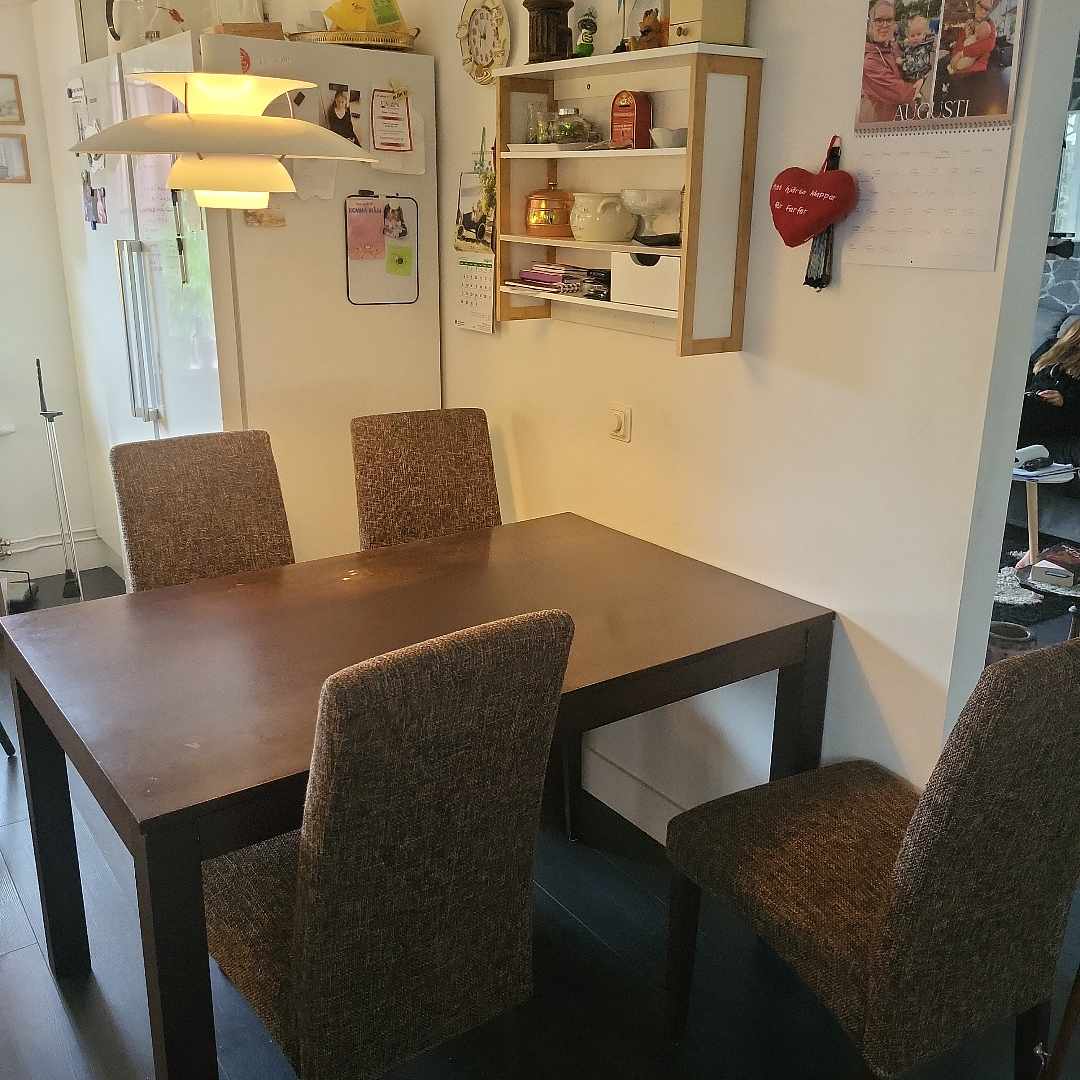 image of Bortforsling av div saker - Handen