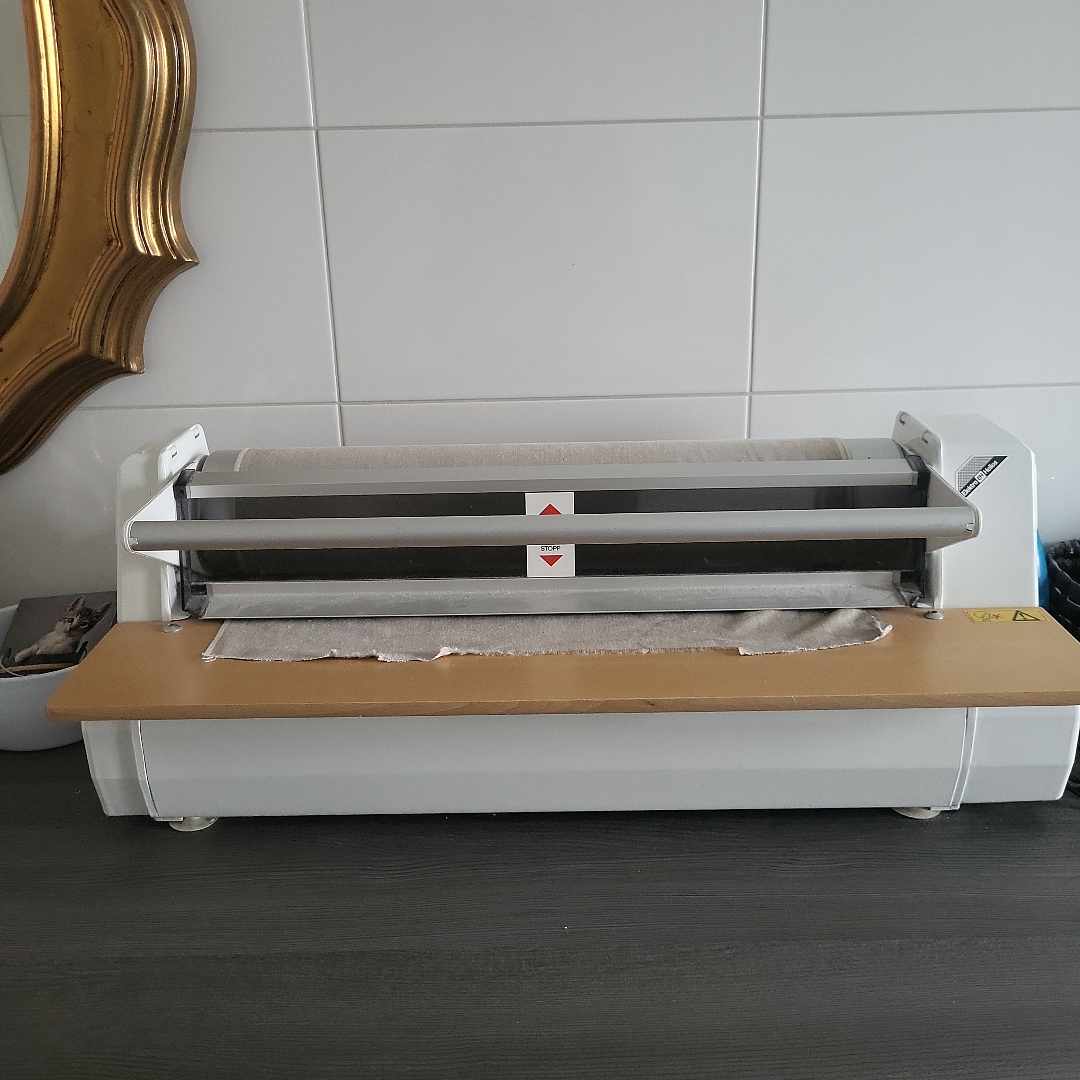 image of Bortforsling av div saker - Handen