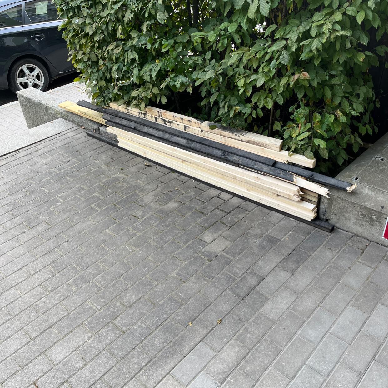 image of Hämta överblivet material - Nacka