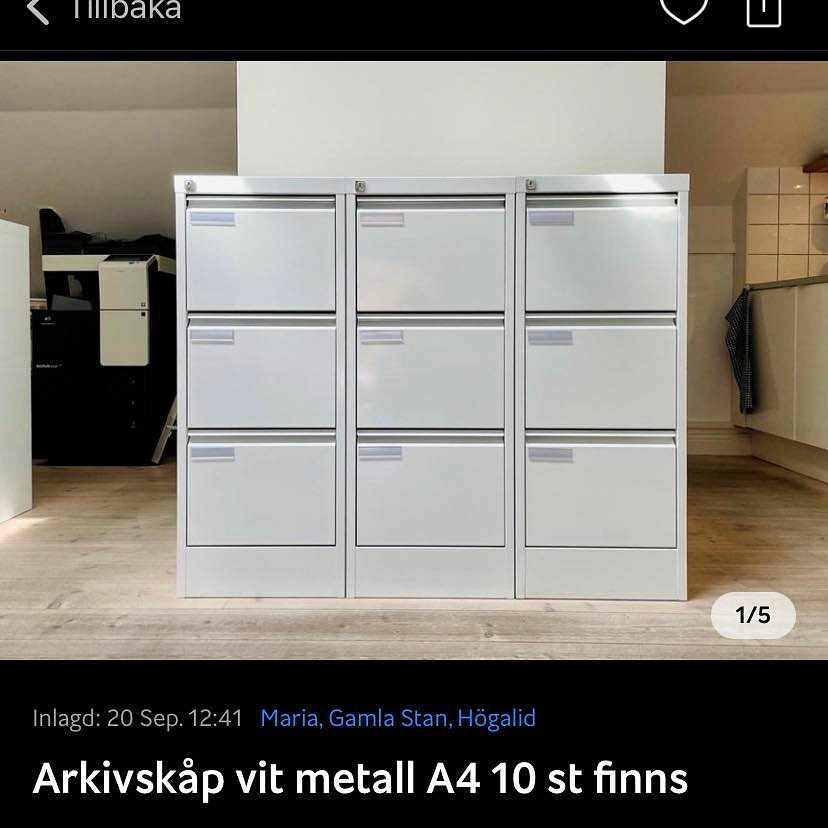 image of Två arkivskåp i metall - 