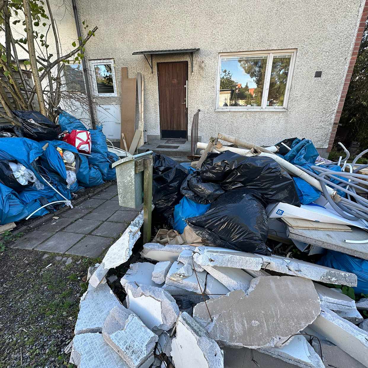 image of Skärp från renovering - Huddinge Sankt Mikaels