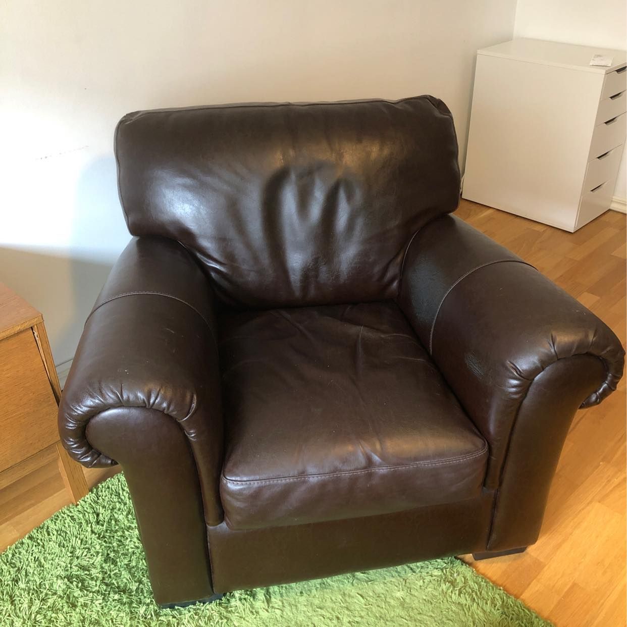 image of Free leather chair - Stockholm