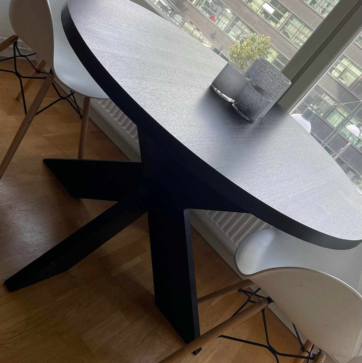image of Matbord att kasta - Stockholm