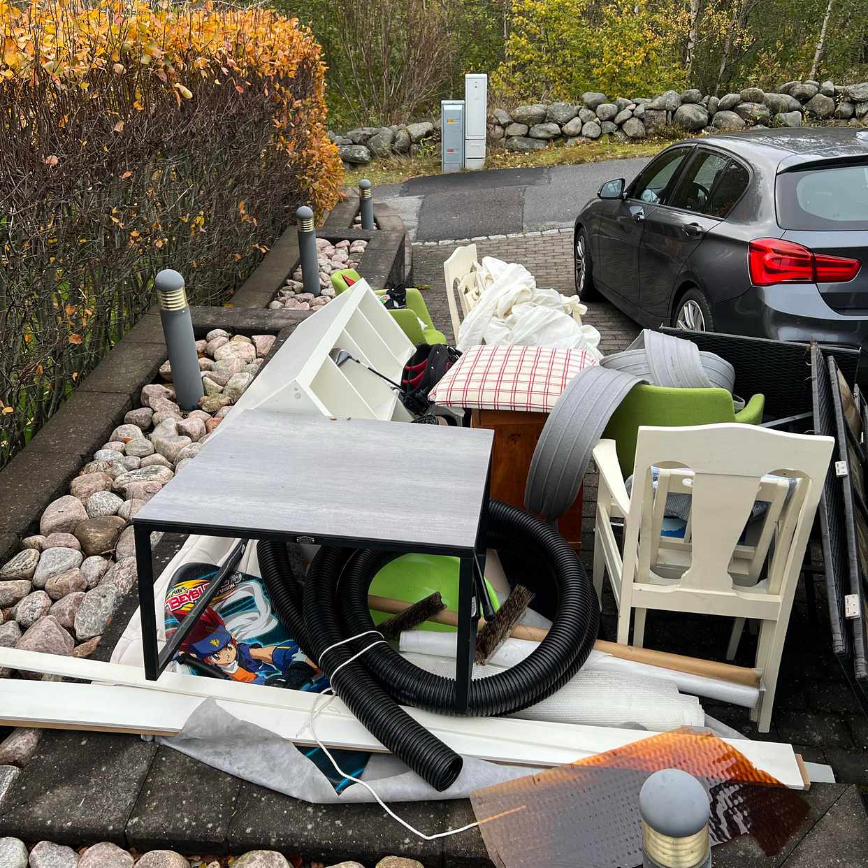 image of skräp till tippen - Torslanda