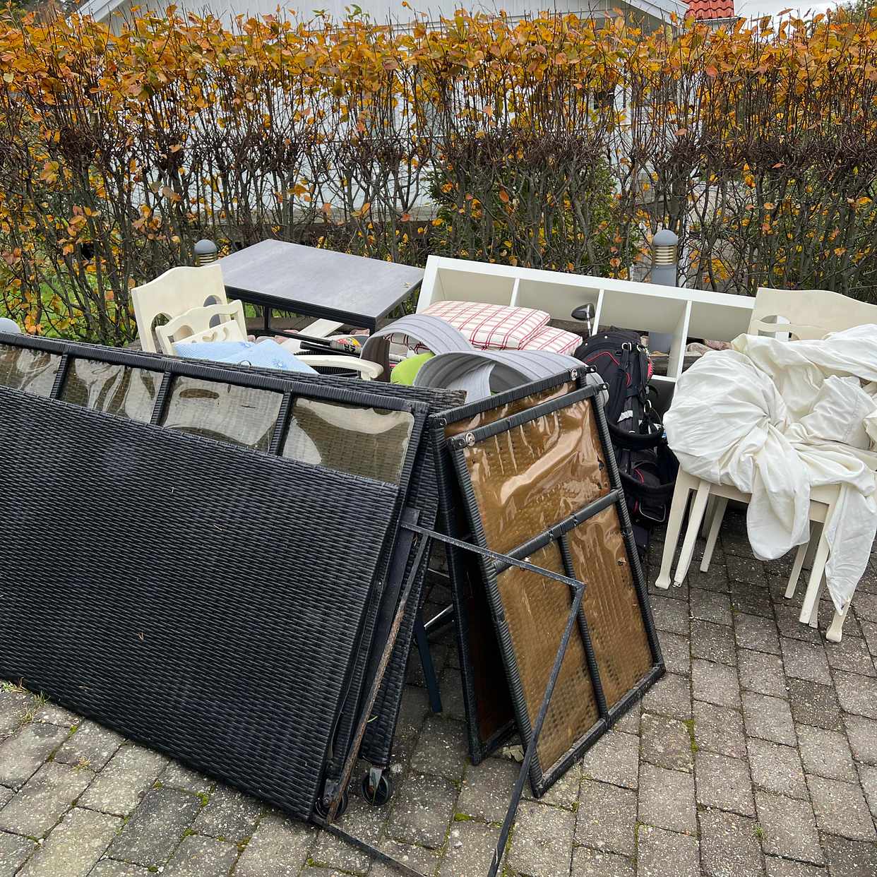 image of skräp till tippen - Torslanda