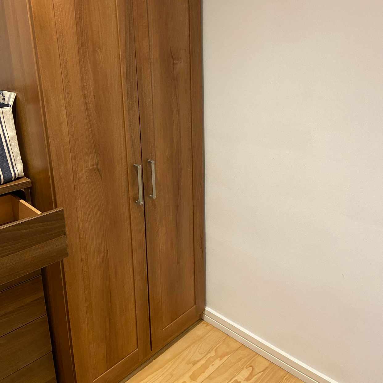 image of Give away wardrobe - London