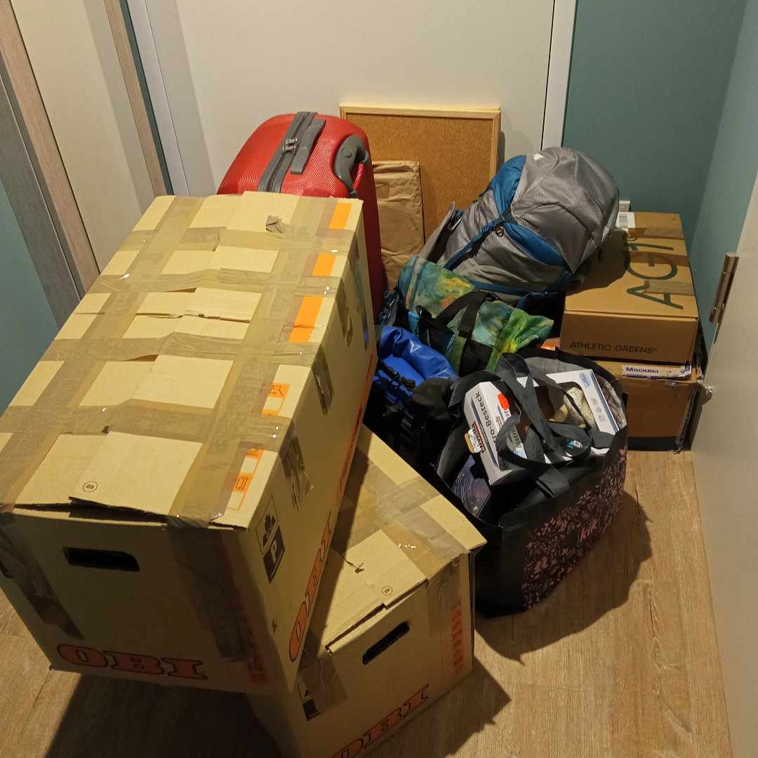 image of Moving things - 