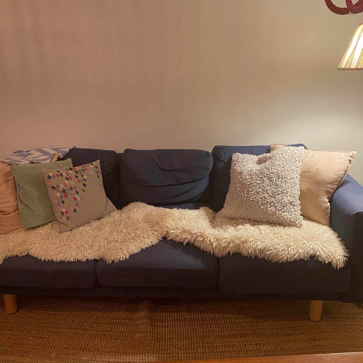 image of Soffa som ska återvinnas - Enskede-Årsta-Vantörs