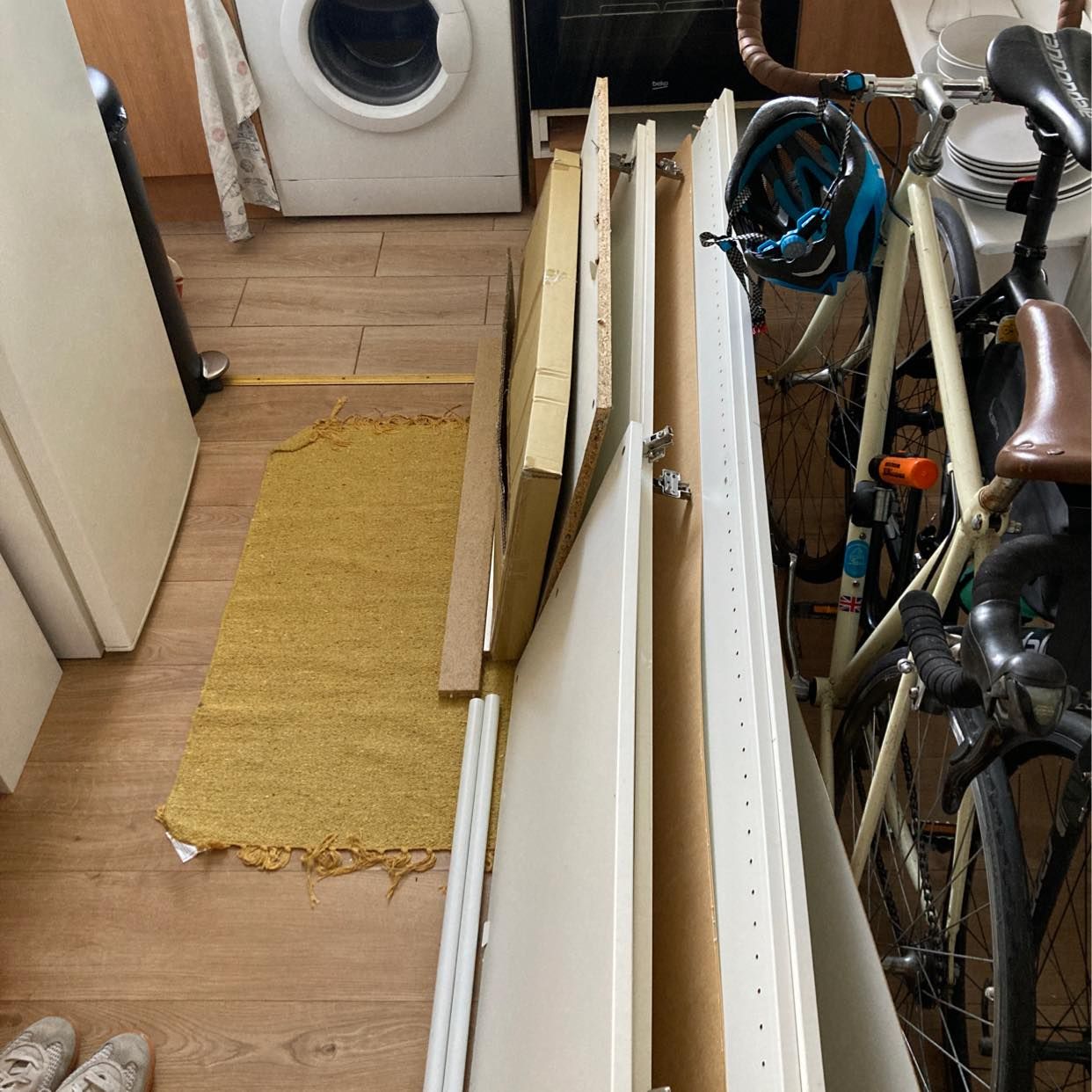 Broken Ikea furniture London Tiptapp