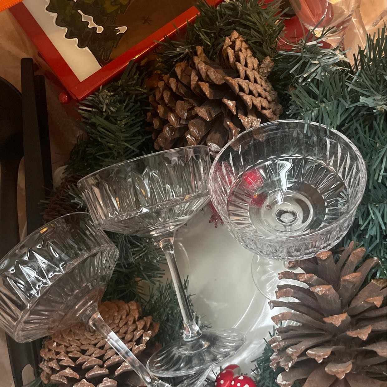 image of Glasses and decor - 