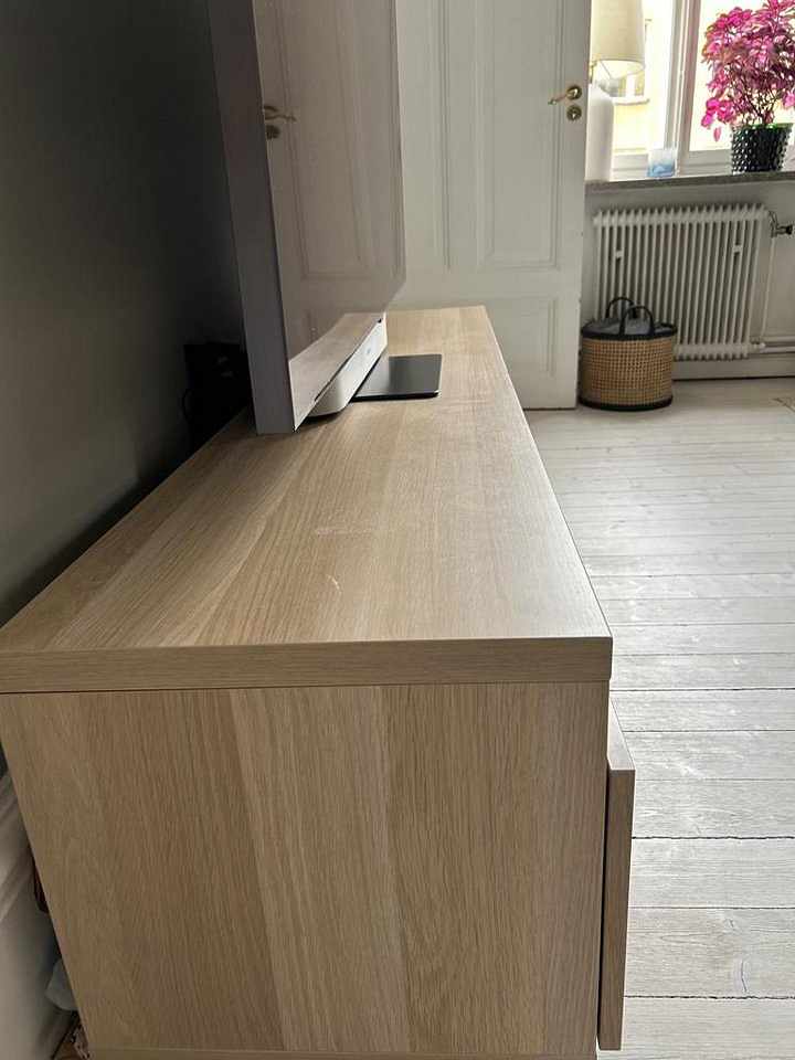 image of TV-bänk IKEA Bestå - 