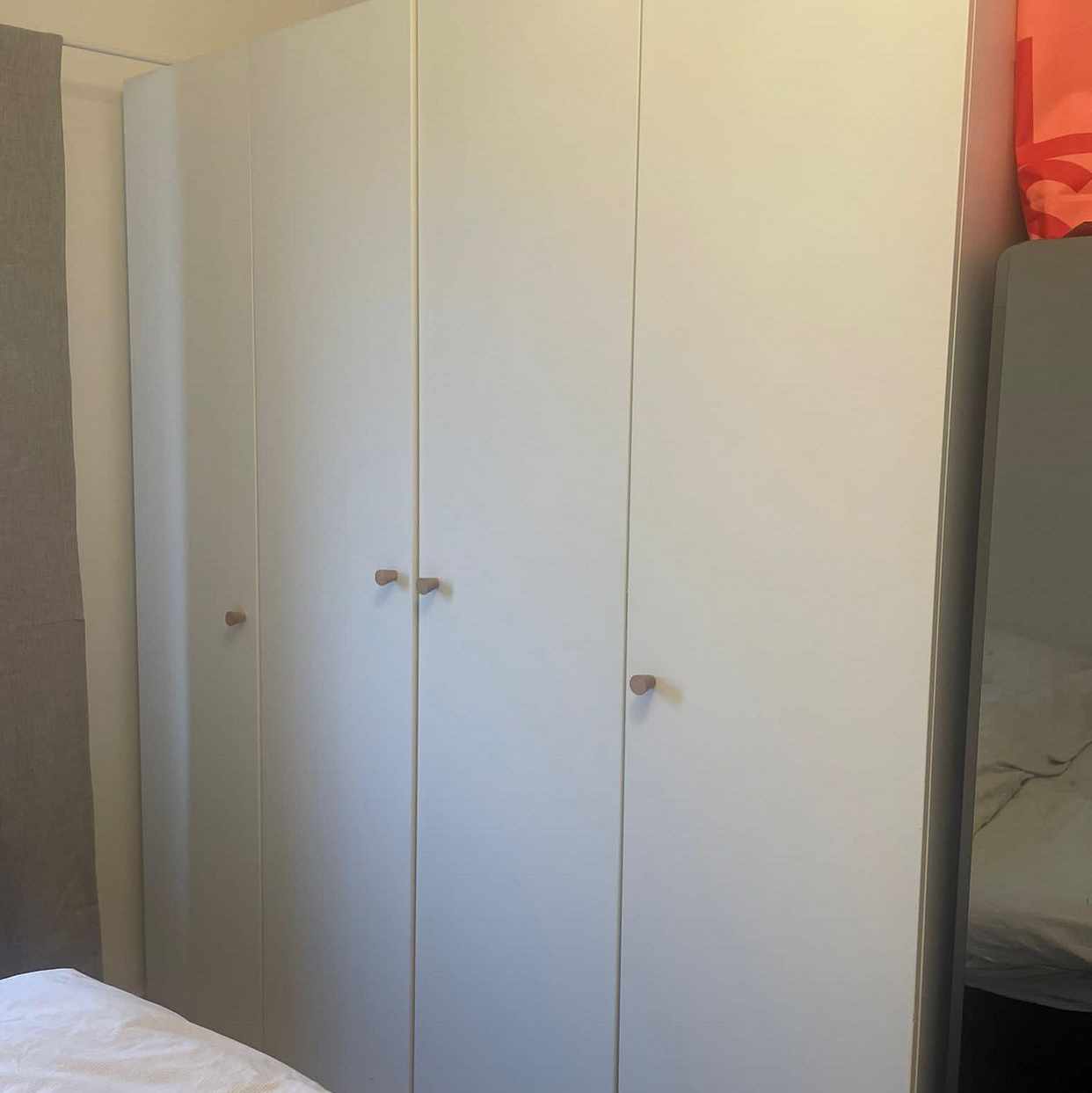 image of Gratis garderobBortförsel - Hägersten