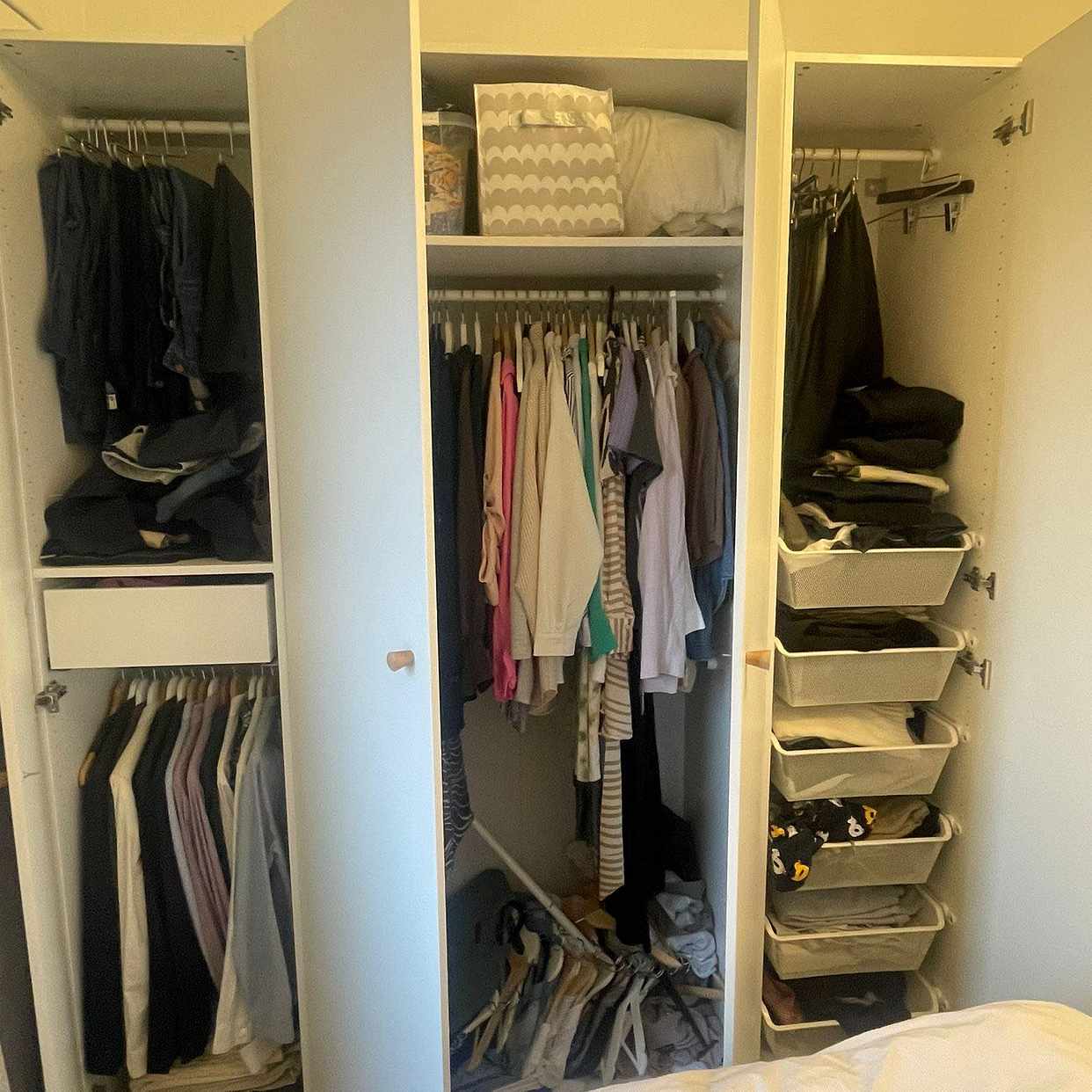 image of Gratis garderobBortförsel - Hägersten