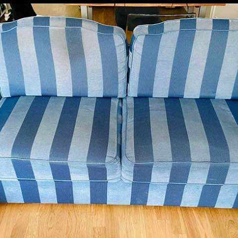 image of Picking up couch - 