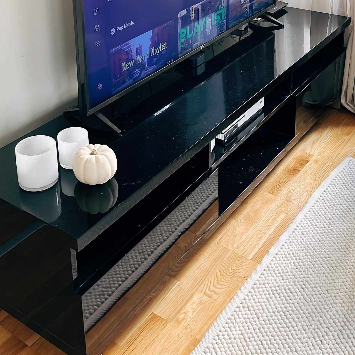 image of Tv Unit - Saltsjö-Boo