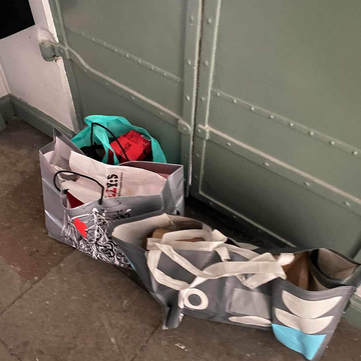 image of 3 påsar med avfall - Stockholm