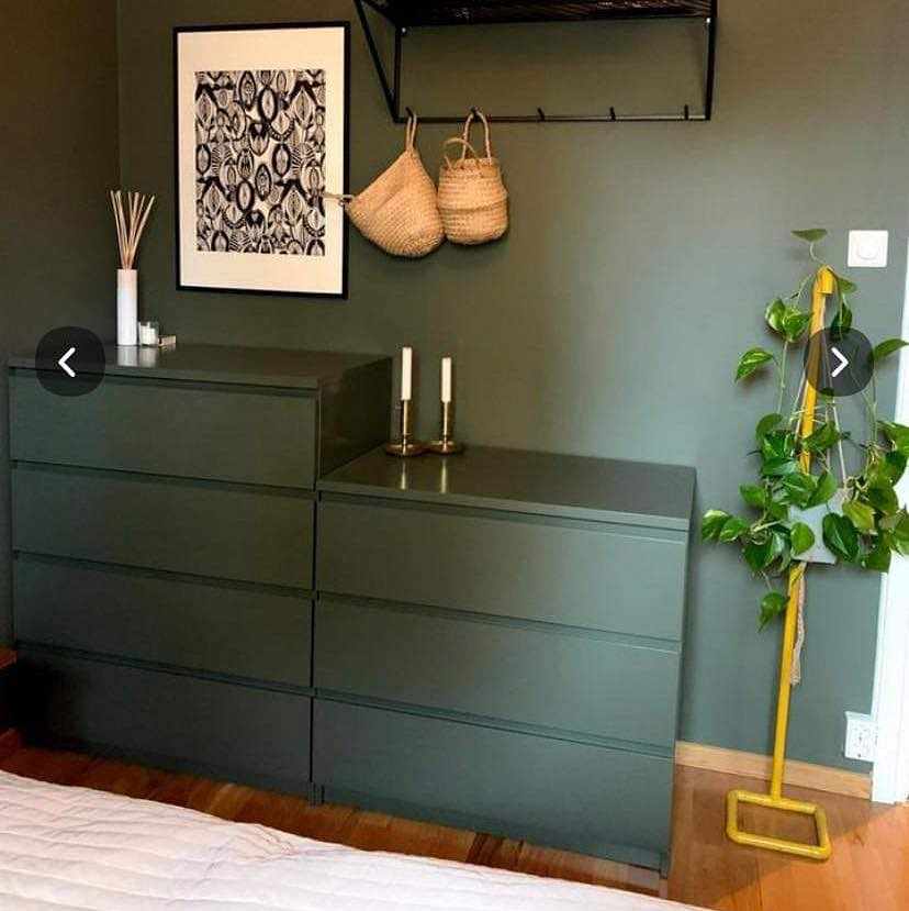 image of Två malm byråer - 